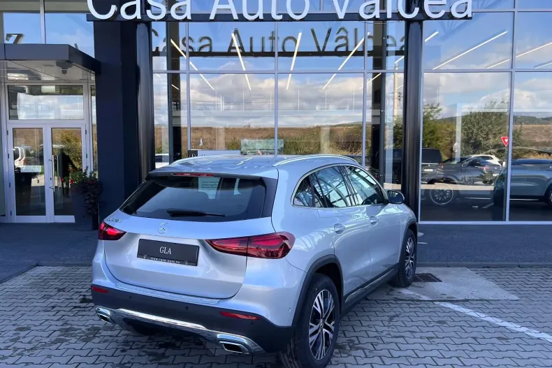 Mercedes-Benz GLA din 2025 cu 10 km - oferta MER104373 - foto 3