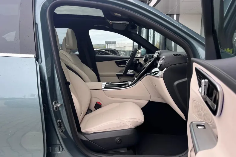 Mercedes-Benz GLC din 2025 cu 10 km - oferta MER104378 - foto 6