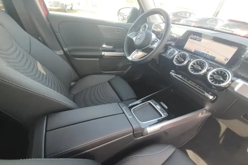 Mercedes-Benz GLB din 2024 cu 19.523 km - oferta MER104380 - foto 12