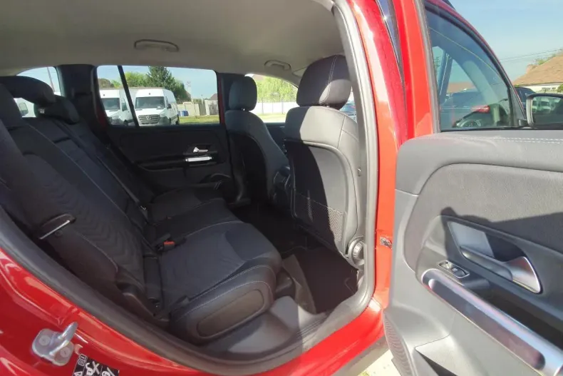 Mercedes-Benz GLB din 2024 cu 19.523 km - oferta MER104380 - foto 14