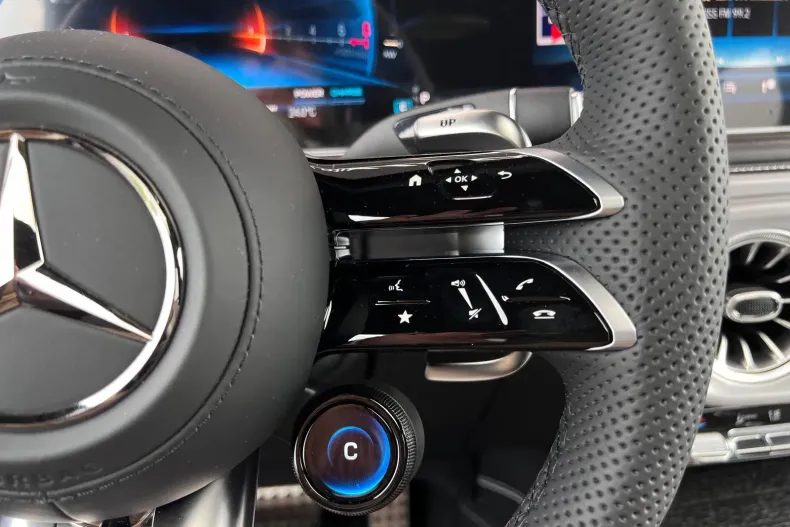 Mercedes-Benz G din 2025 cu 3.500 km - oferta MER104385 - foto 12