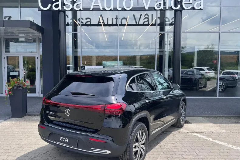 Mercedes-Benz EQA din 2025 cu 10 km - oferta MER104386 - foto 2