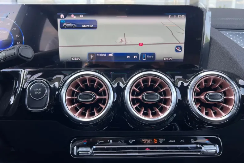 Mercedes-Benz EQA din 2025 cu 10 km - oferta MER104390 - foto 12