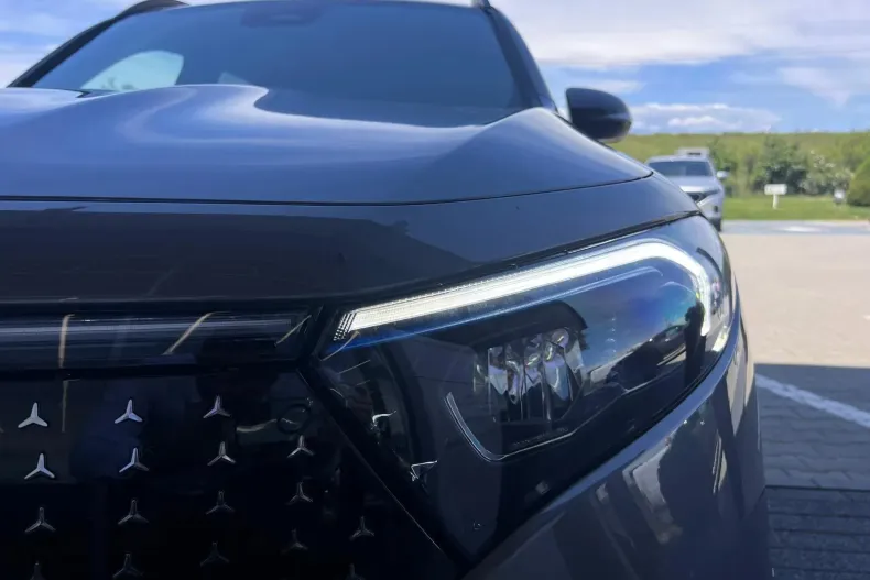 Mercedes-Benz EQB din 2025 cu 10 km - oferta MER104393 - foto 15