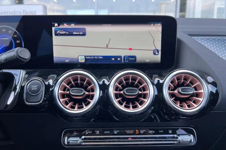 Mercedes-Benz EQA din 2025 cu 10 km - oferta MER104394 - foto 11