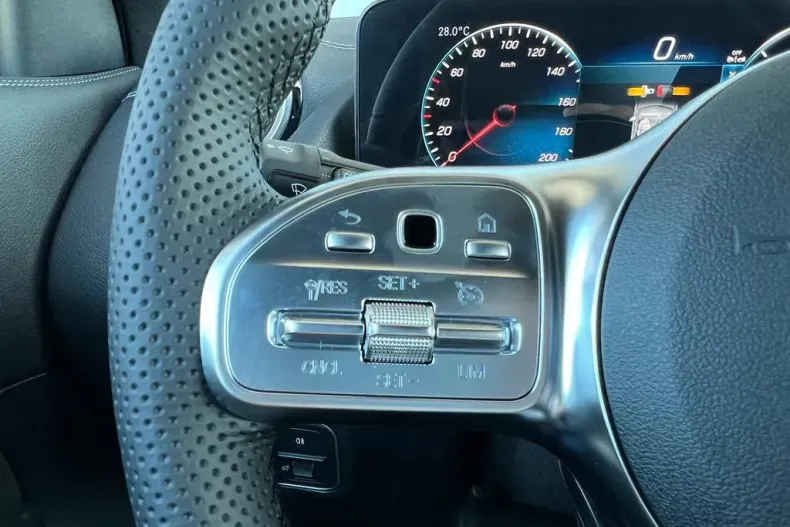 Mercedes-Benz EQA din 2023 cu 25.000 km - oferta MER104397 - foto 18