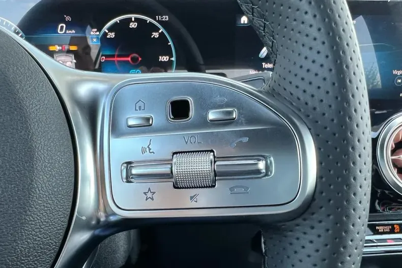 Mercedes-Benz EQA din 2023 cu 11.000 km - oferta MER104398 - foto 15