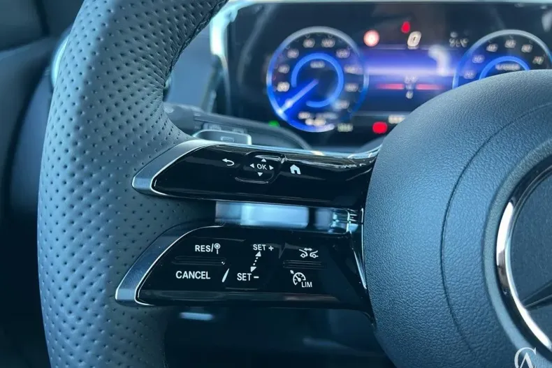 Mercedes-Benz EQB din 2023 cu 3.000 km - oferta MER104404 - foto 15