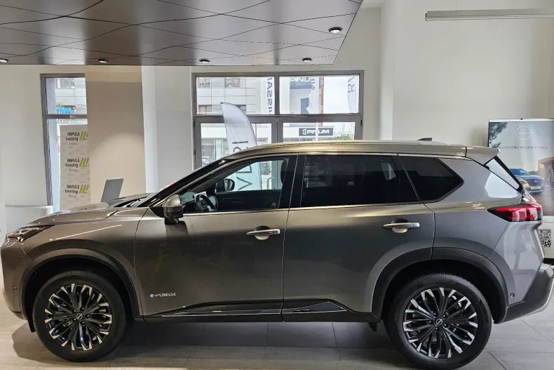 Nissan X-Trail din 2024 cu 8 km - oferta NIS104421 - foto 3