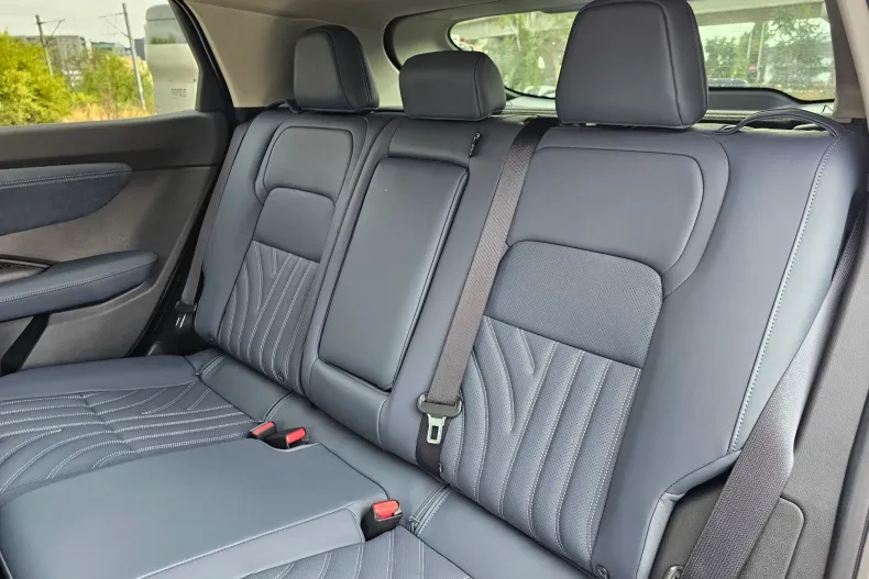 Nissan Ariya din 2025 cu 34 km - oferta NIS104423 - foto 17