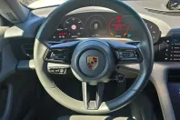 Porsche Taycan din 2023 cu 40.683 km - oferta POR104425 - foto 2