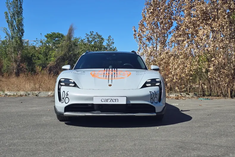 Porsche Taycan din 2023 cu 40.683 km - oferta POR104425 - foto 9