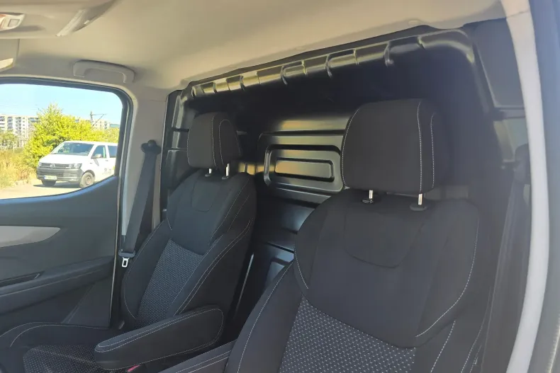 Maxus eDeliver 3 din 2023 cu 2.000 km - oferta MAX104426 - foto 4