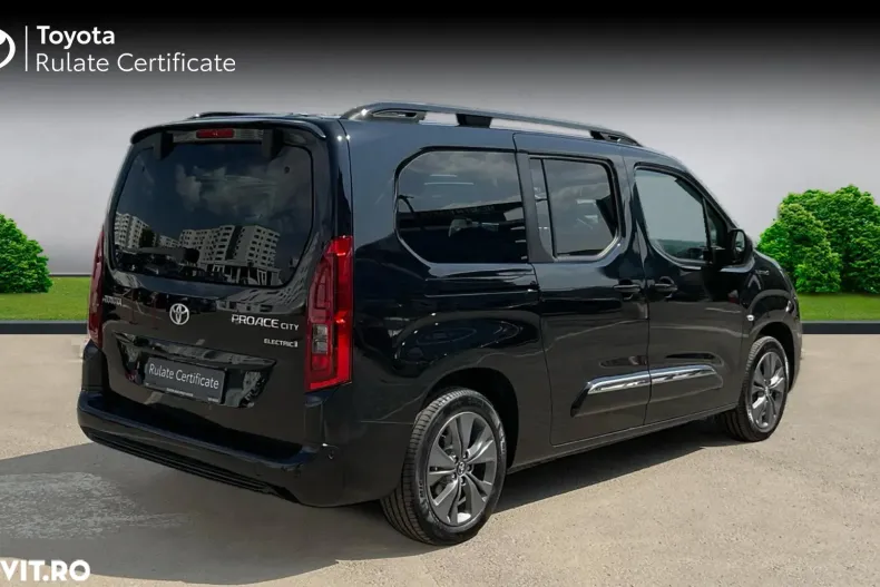 Toyota Proace din 2022 cu 2.109 km - oferta TOY104429 - foto 6