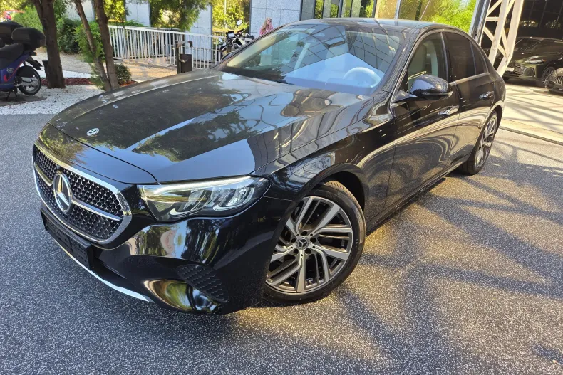 Mercedes-Benz E din 2024 cu 39.850 km - oferta MER104430 - foto 3