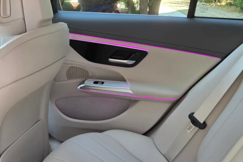 Mercedes-Benz E din 2024 cu 39.850 km - oferta MER104430 - foto 15