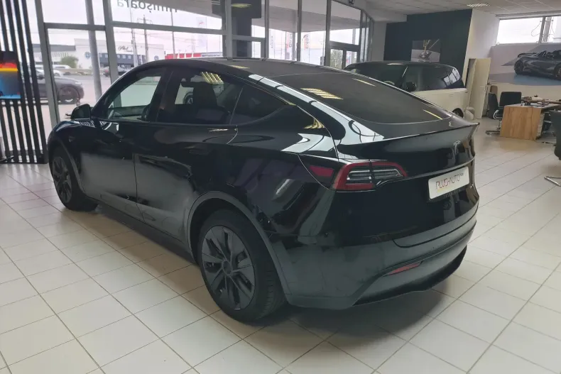 Tesla Model Y din 2022 cu 53.800 km - oferta TES104433 - foto 4