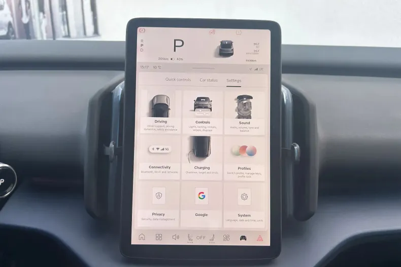 Volvo EX30 din 2023 cu 14.000 km - oferta VOL104436 - foto 23