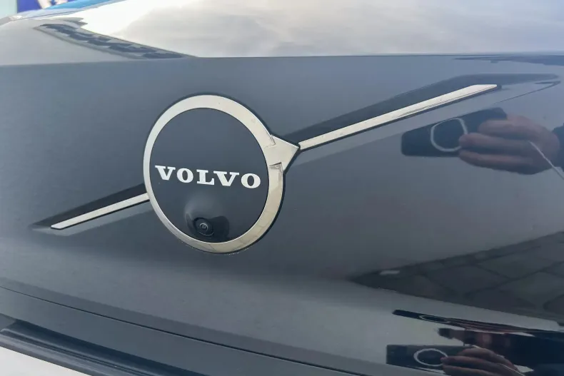 Volvo EX30 din 2023 cu 14.000 km - oferta VOL104436 - foto 28