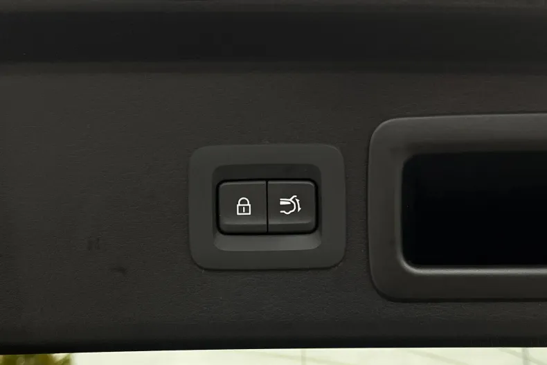 Mazda CX-30 din 2024 cu 42.838 km - oferta MAZ104461 - foto 30