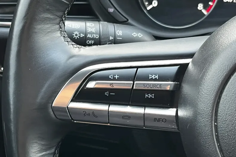 Mazda CX-30 din 2022 cu 84.712 km - oferta MAZ104463 - foto 15