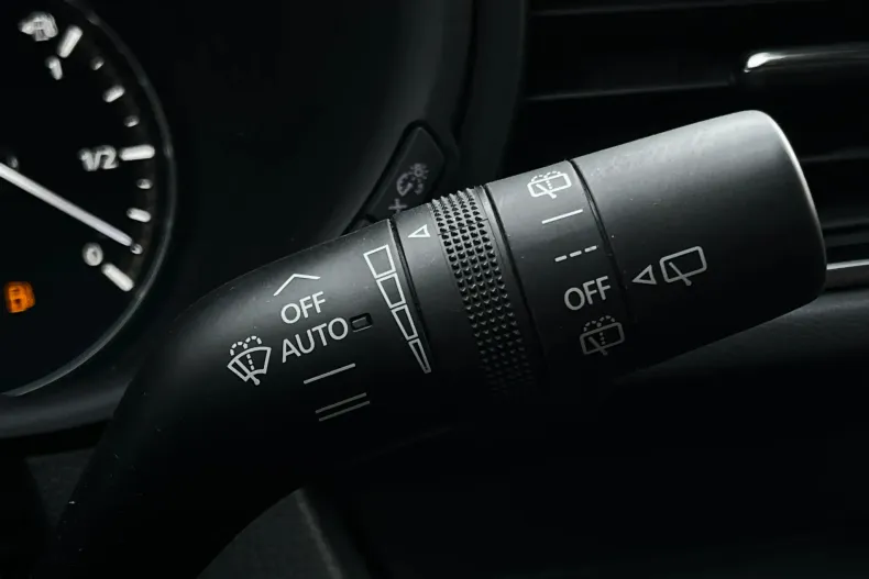 Mazda CX-30 din 2022 cu 84.712 km - oferta MAZ104463 - foto 18