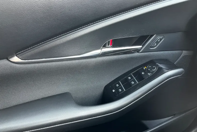 Mazda CX-30 din 2022 cu 84.712 km - oferta MAZ104463 - foto 20