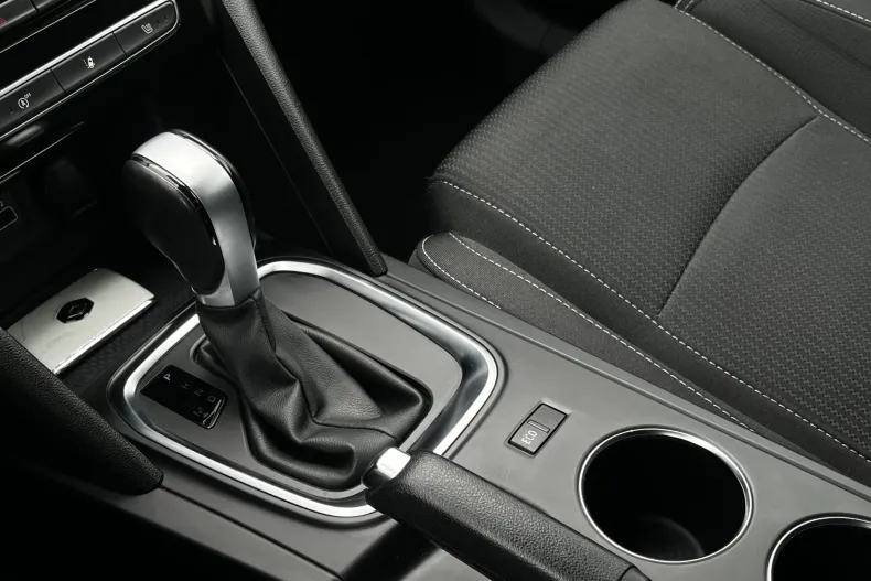 Renault Megane din 2021 cu 81.723 km - oferta REN104472 - foto 21