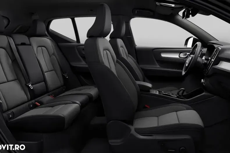 Volvo XC40 din 2025 cu 9 km - oferta VOL104506 - foto 8