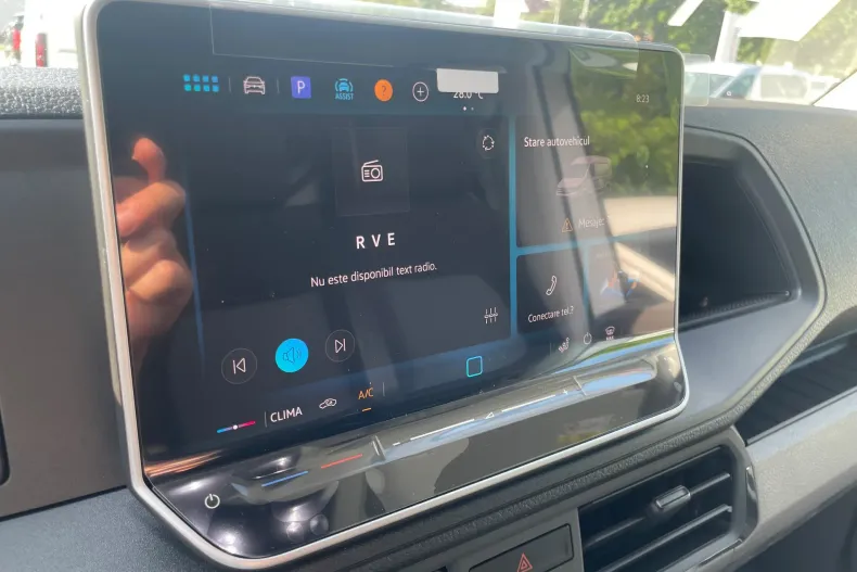 Volkswagen Crafter din 2025 cu 1 km - oferta VOL104513 - foto 10