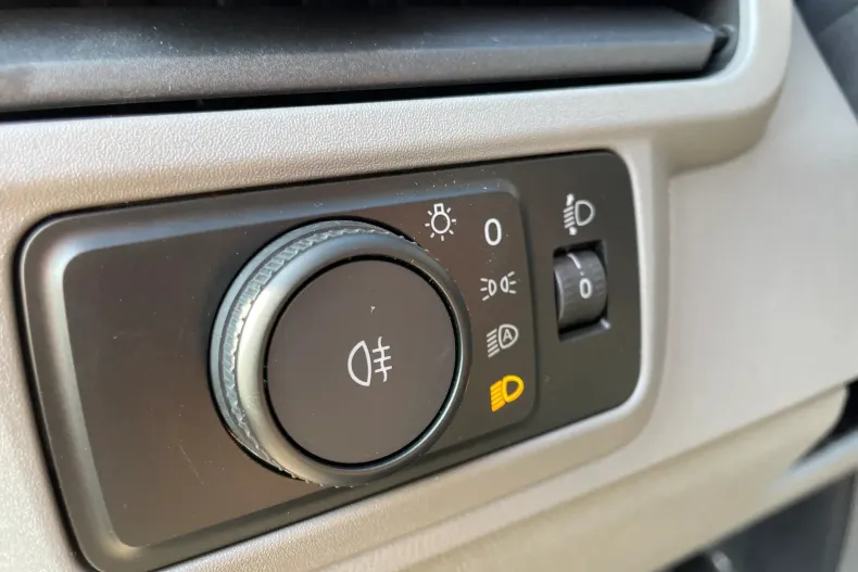 Volkswagen Transporter din 2025 cu 1 km - oferta VOL104514 - foto 9