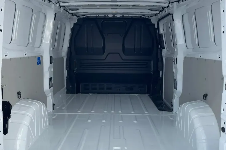 Volkswagen Transporter din 2025 cu 1 km - oferta VOL104514 - foto 20