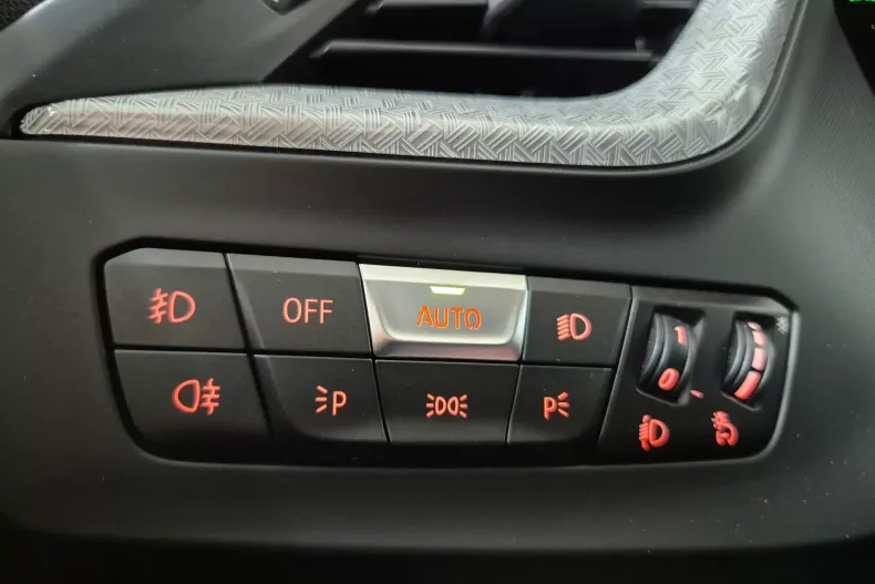 BMW Seria 1 din 2021 cu 24.000 km - oferta BMW104526 - foto 26