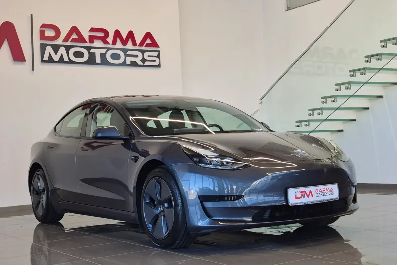 Tesla Model 3 din 2021 cu 70.500 km - oferta TES104527 - foto 2