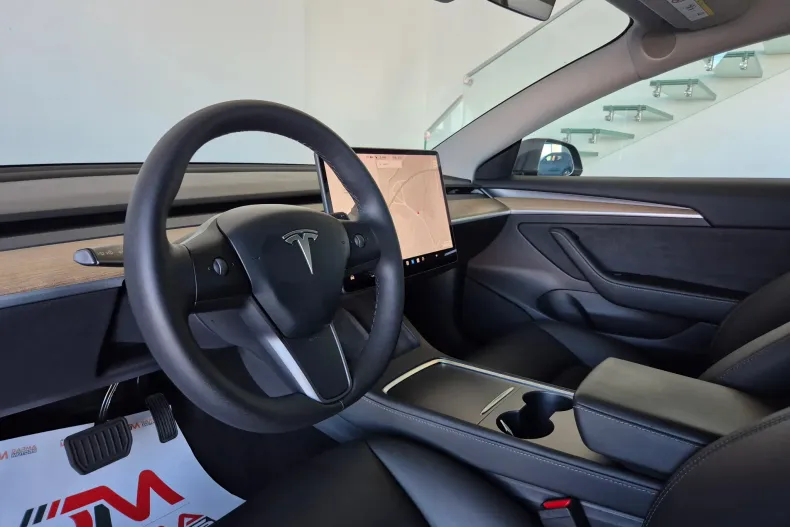 Tesla Model 3 din 2021 cu 70.500 km - oferta TES104527 - foto 9