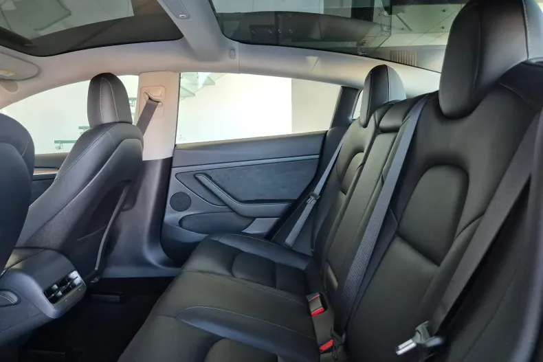 Tesla Model 3 din 2021 cu 70.500 km - oferta TES104527 - foto 17