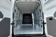 Volkswagen Crafter din 2025 cu 3 km - oferta VOL104538 - foto 8