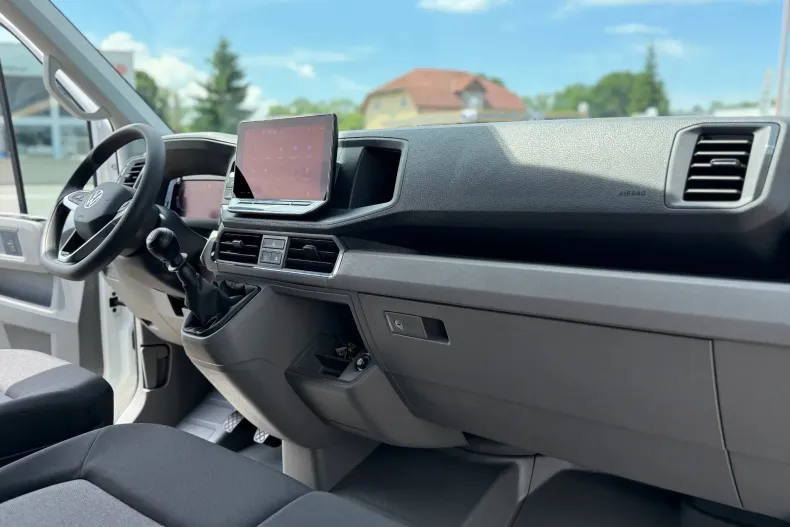 Volkswagen Crafter din 2025 cu 3 km - oferta VOL104538 - foto 20