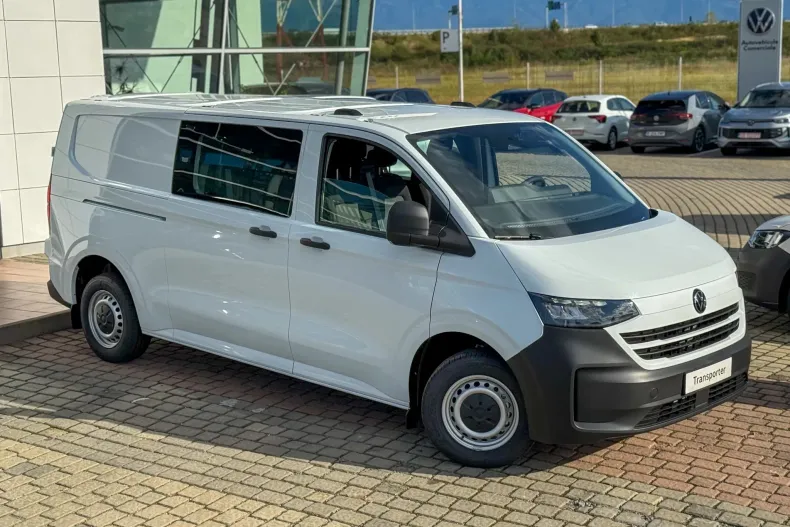 Volkswagen Transporter din 2025 cu 3 km - oferta VOL104539 - foto 2