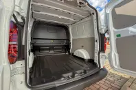 Volkswagen Transporter din 2025 cu 3 km - oferta VOL104539 - foto 10