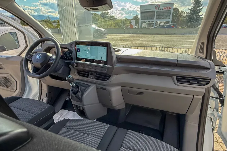 Volkswagen Transporter din 2025 cu 3 km - oferta VOL104539 - foto 13