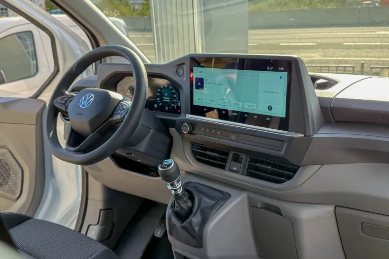 Volkswagen Transporter din 2025 cu 3 km - oferta VOL104539 - foto 14