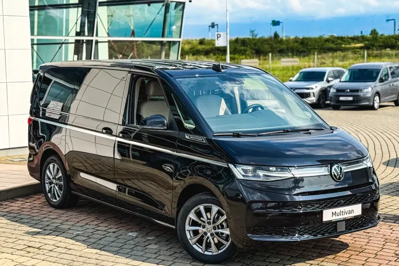 Volkswagen Multivan din 2025 cu 3 km - oferta VOL104540 - foto 3