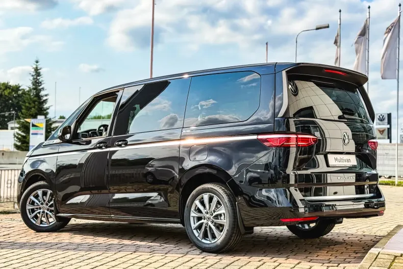 Volkswagen Multivan din 2025 cu 3 km - oferta VOL104540 - foto 6