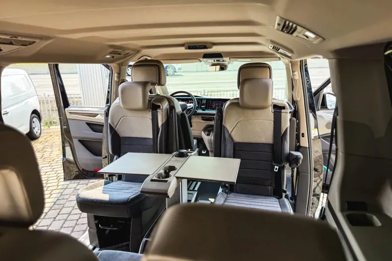 Volkswagen Multivan din 2025 cu 3 km - oferta VOL104540 - foto 12