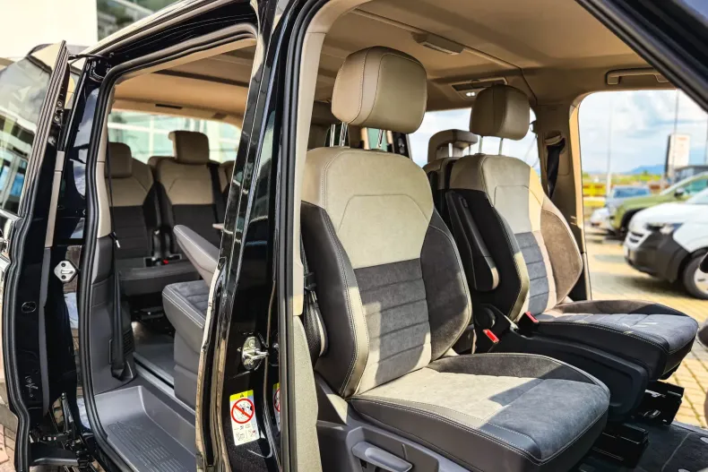 Volkswagen Multivan din 2025 cu 3 km - oferta VOL104540 - foto 18