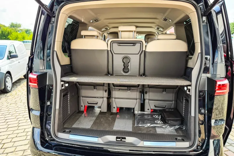 Volkswagen Multivan din 2025 cu 3 km - oferta VOL104540 - foto 24