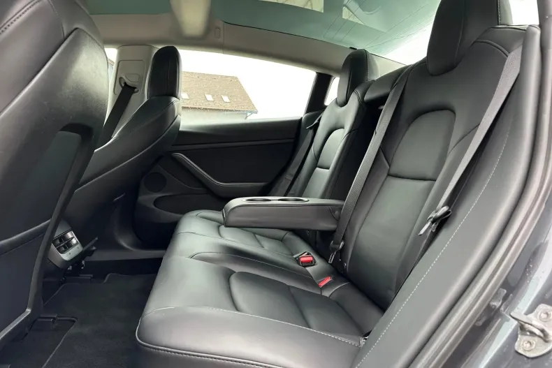 Tesla Model 3 din 2021 cu 28.123 km - oferta TES104550 - foto 28