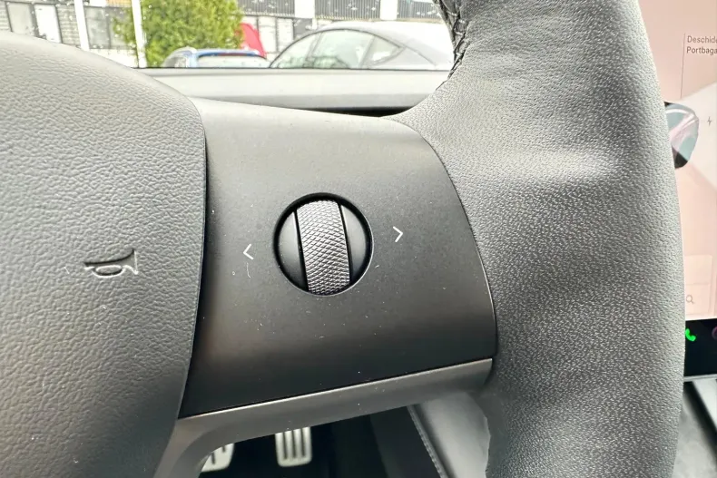 Tesla Model 3 din 2021 cu 28.123 km - oferta TES104550 - foto 35