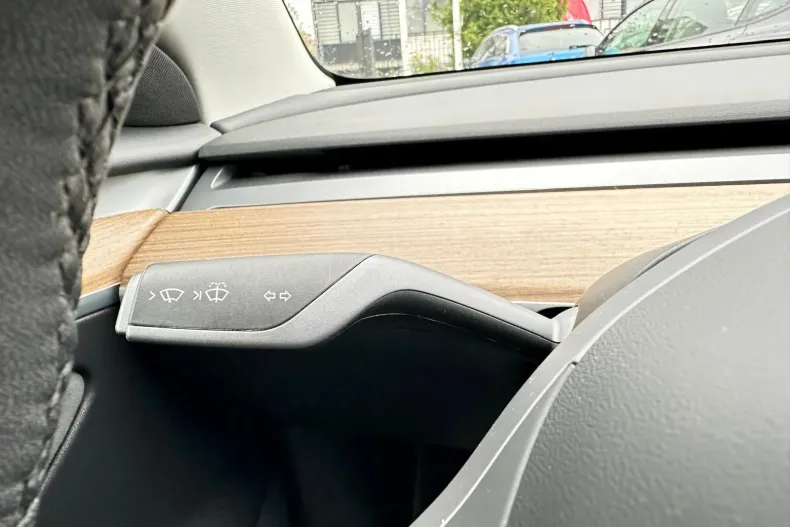 Tesla Model 3 din 2021 cu 28.123 km - oferta TES104550 - foto 36